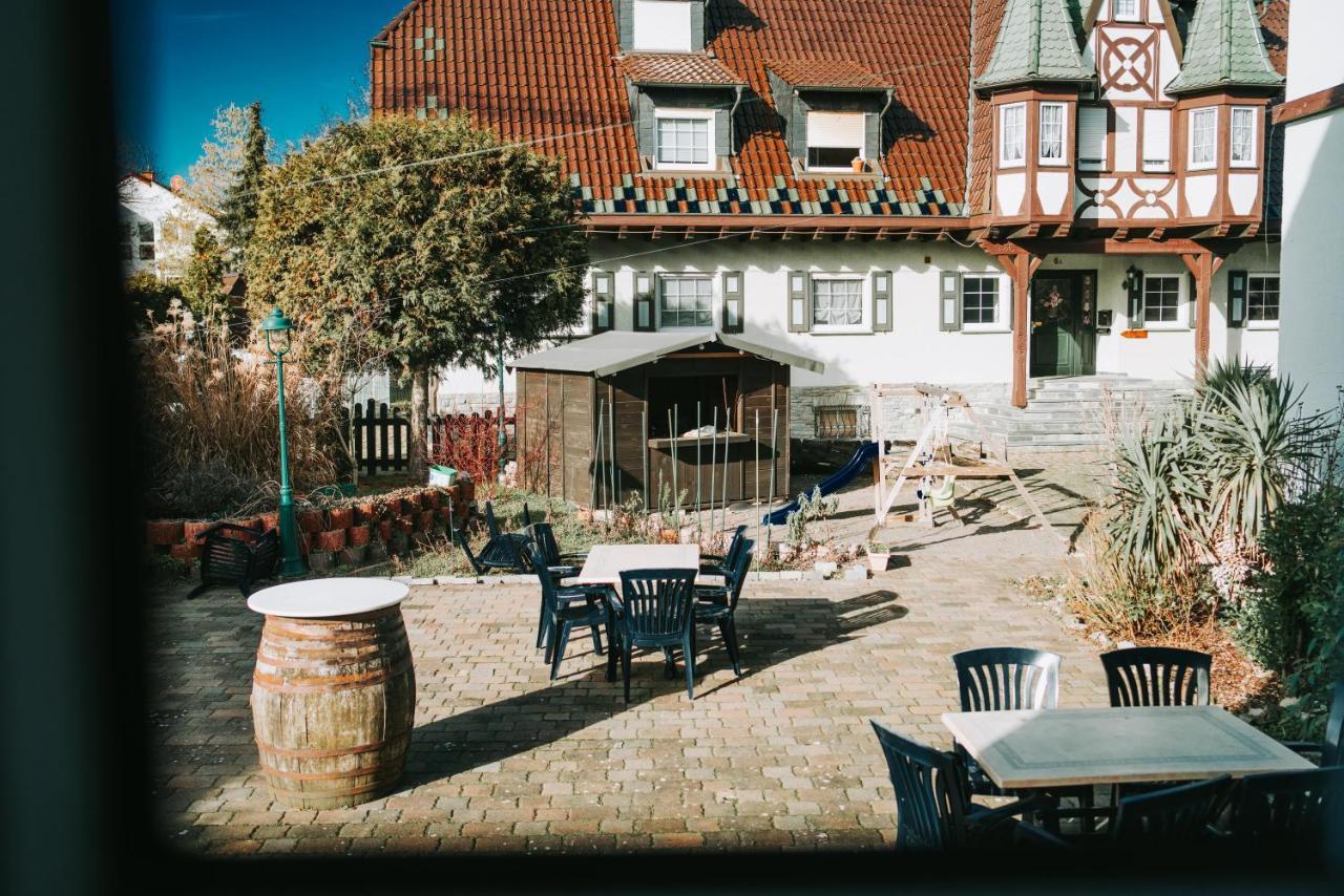 Astheimer Schloesschen Trebur Eksteriør billede